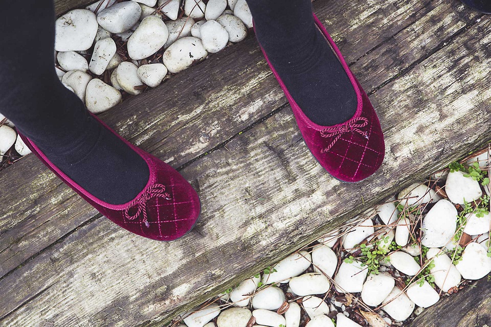 Como limpar sapatos de veludo Como limpar sapatos de veludo